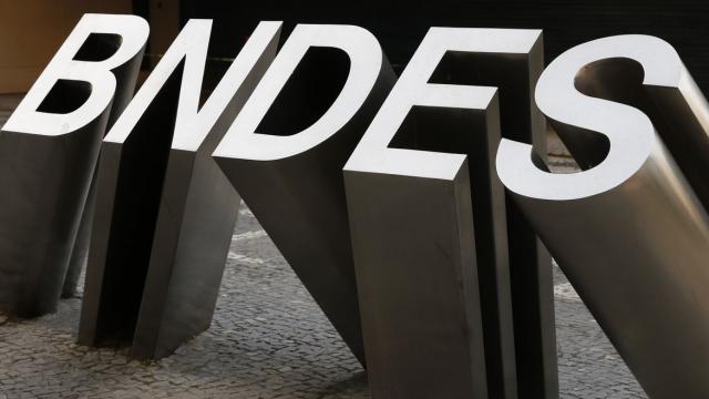 BNDES e banco alemão vão financiar 1 bilhão de euros para projetos de transição energética